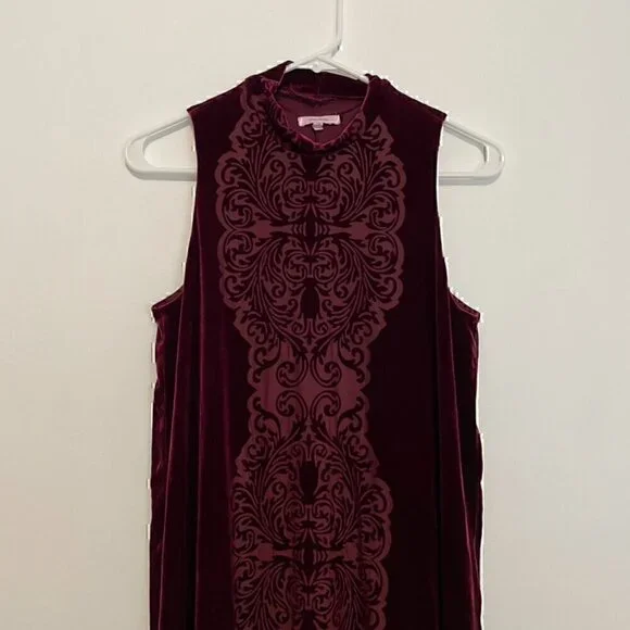MAURICES Velvet Shift Dress Burnout Pattern Burgundy Maroon Red High Neck Velour - Picture 4 of 12